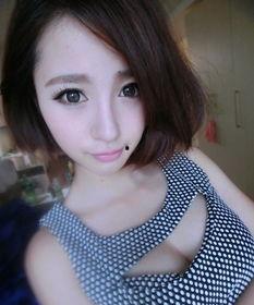 艾雯网红qq号,从QQ号看她的网络影响力与魅力”